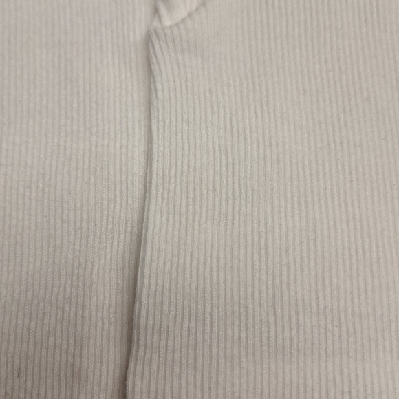 2-Pack Hanes Ribbed White Tank Tops Size S - Picture 3 of 3